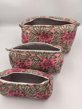 Load image into Gallery viewer, Toiletry bag
